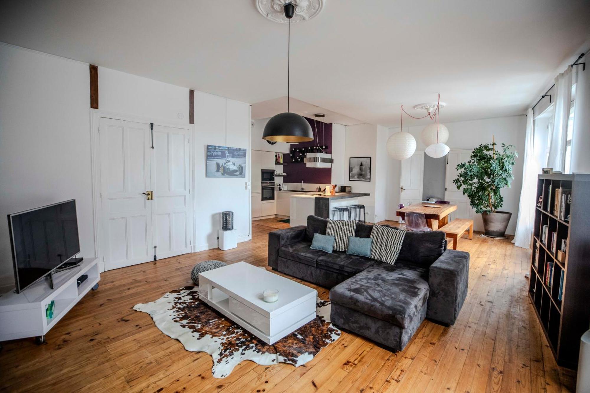 L'Appartement Lieu De Qualite En Centre Ville De Pau Eksteriør billede